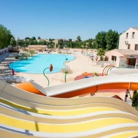 Confortable A Avec Piscine Partagee *